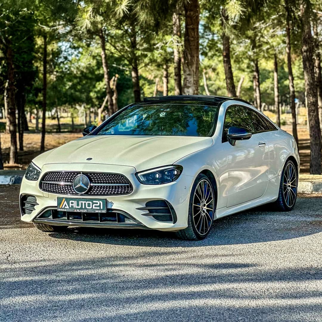 E220d AMG LINE PREMIUM PLUS